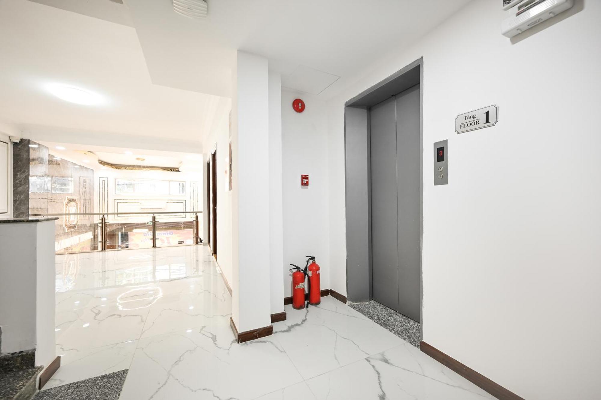 Yoko Airport Saigon Hotel Хошимін Екстер'єр фото